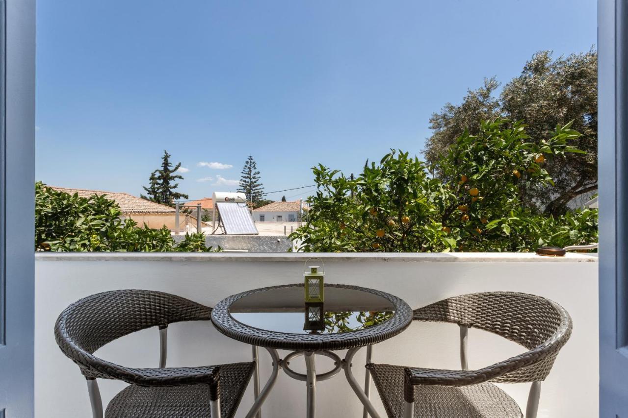 Villa Kriezi Спетсес Экстерьер фото