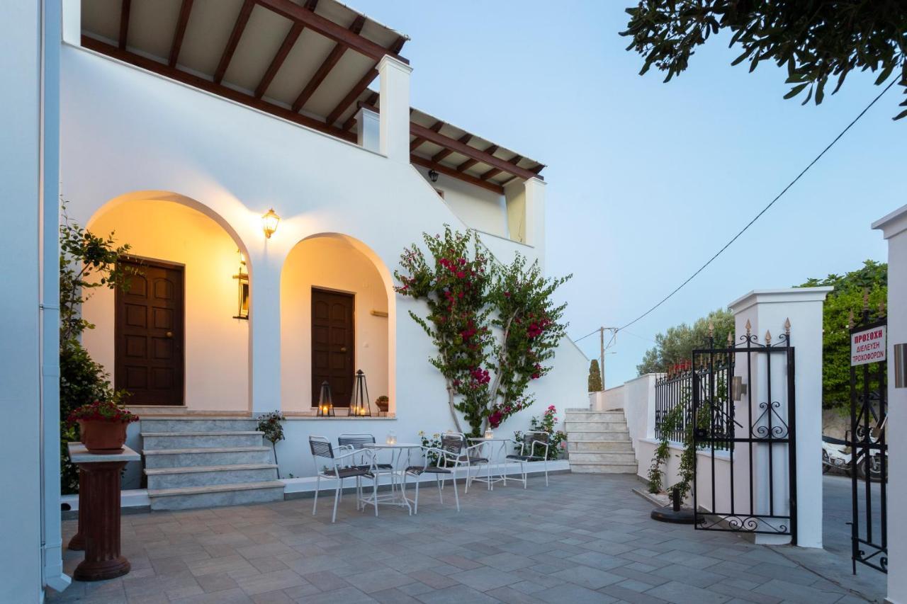 Villa Kriezi Спетсес Экстерьер фото